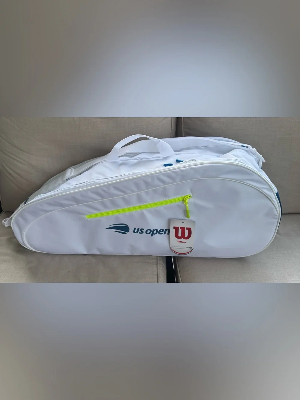 Wilson US Open White Tennis Racquet Bag with Neon Zip holds Up to 6 Rackets - Picture 1 of 2